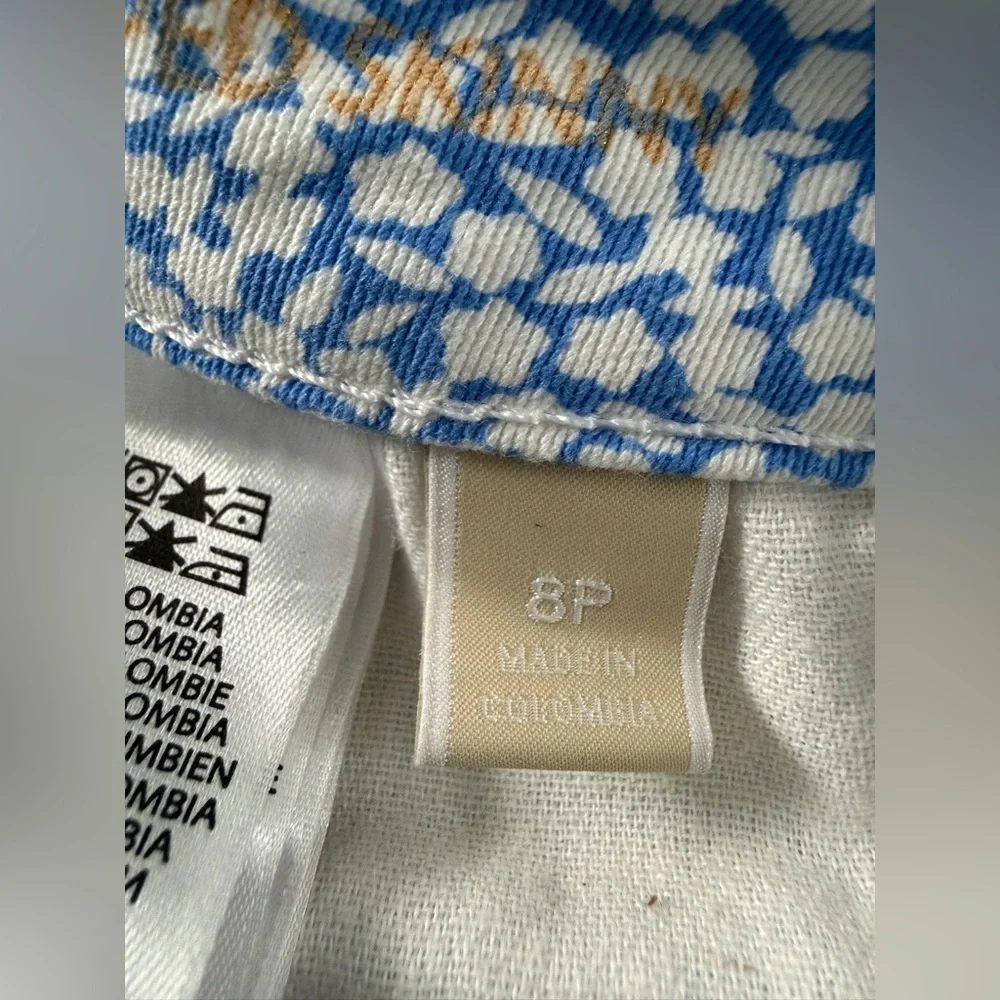 EUC Michael Kors‎ Izzy Cropped Skinny Blue & White Floral Jeans, Size 8P